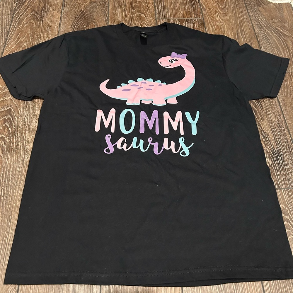 Mommy Saurus Shirt